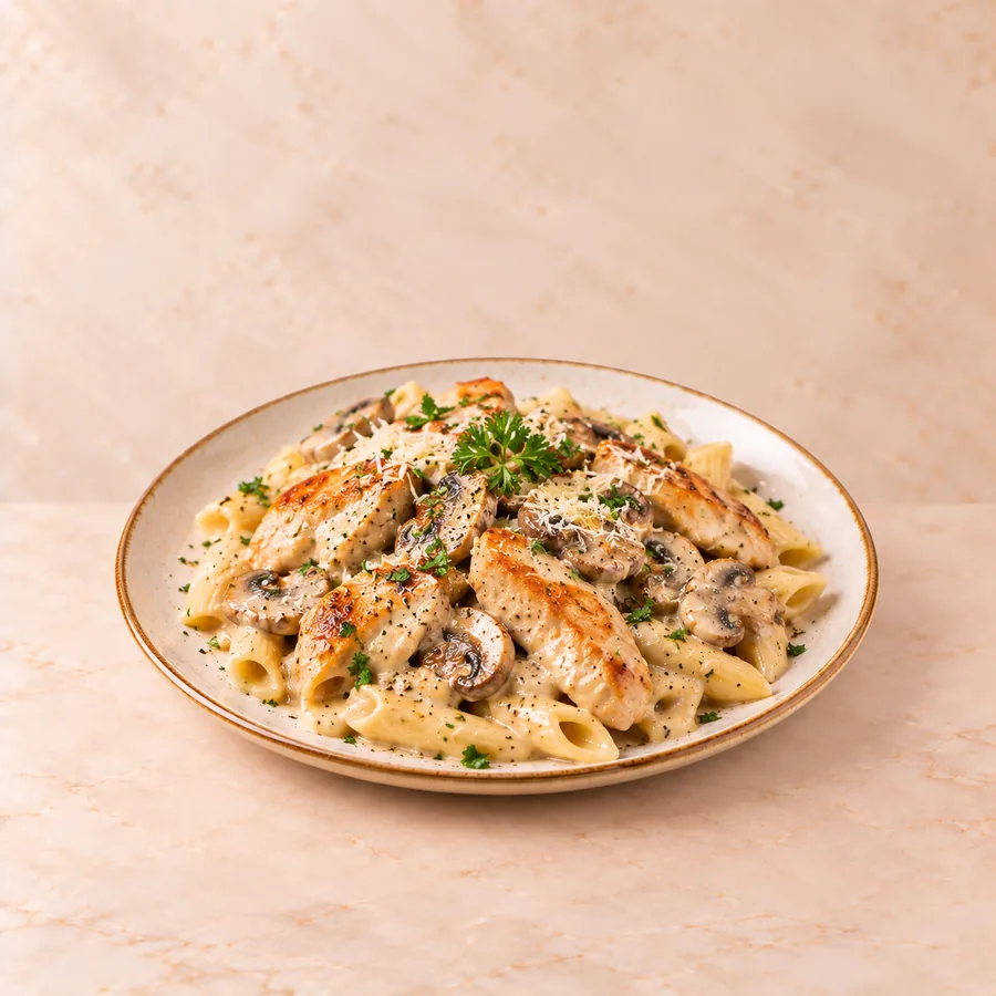 Kremalı Tavuklu Mantarlı Penne