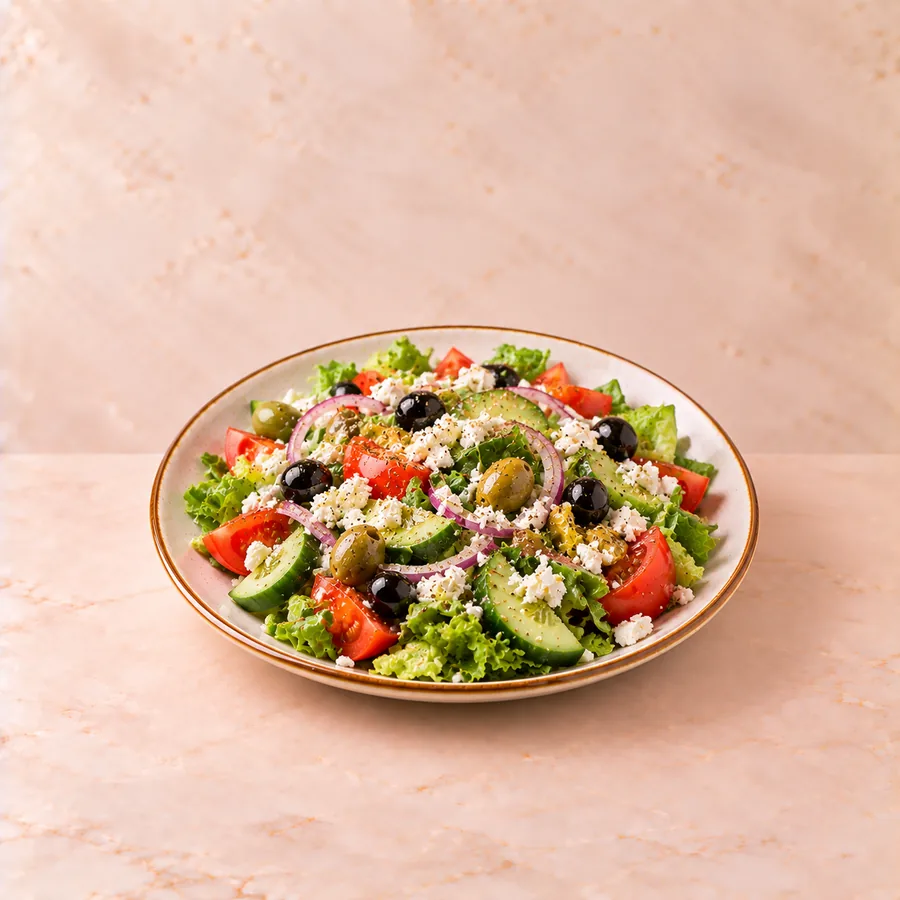 Akdeniz Salatası